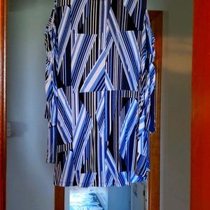 Cold shoulder 3/4 sleeve top